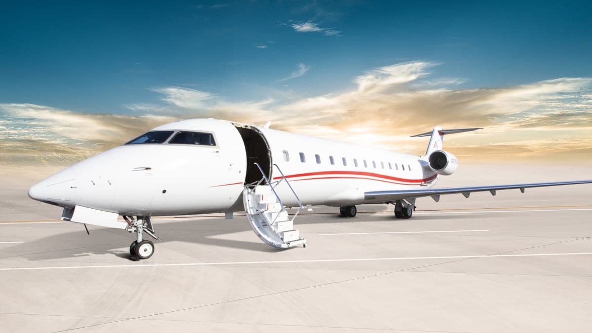 Bombardier Challenger 850