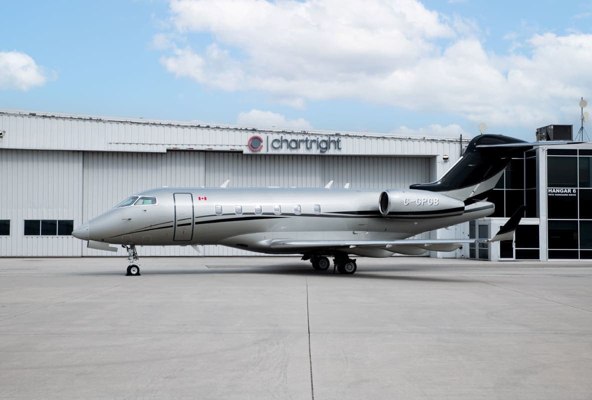 Bombardier Challenger 300