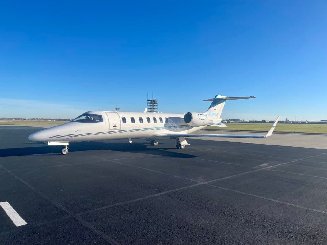 Bombardier Learjet 40XR