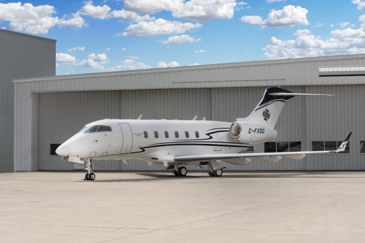 Bombardier Challenger 300