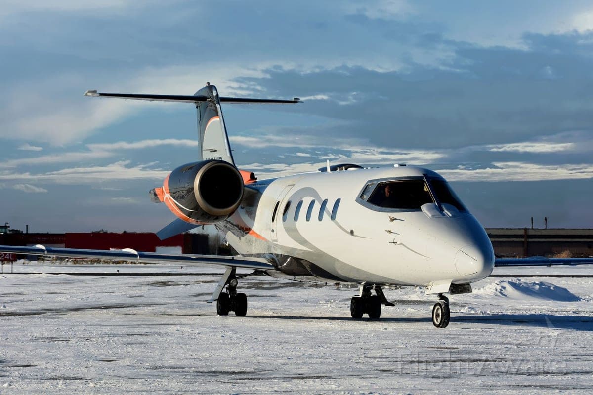 Bombardier Learjet 60
