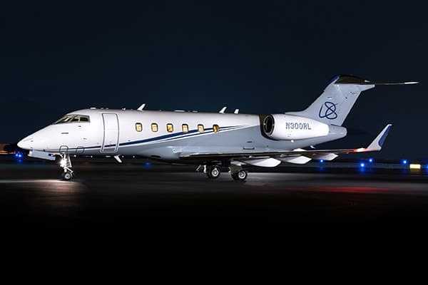 Bombardier Challenger 300