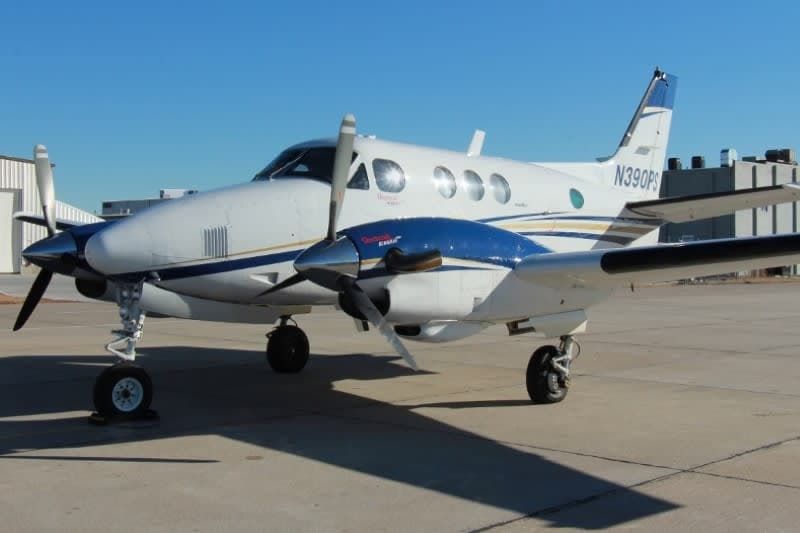 Beechcraft King Air E90