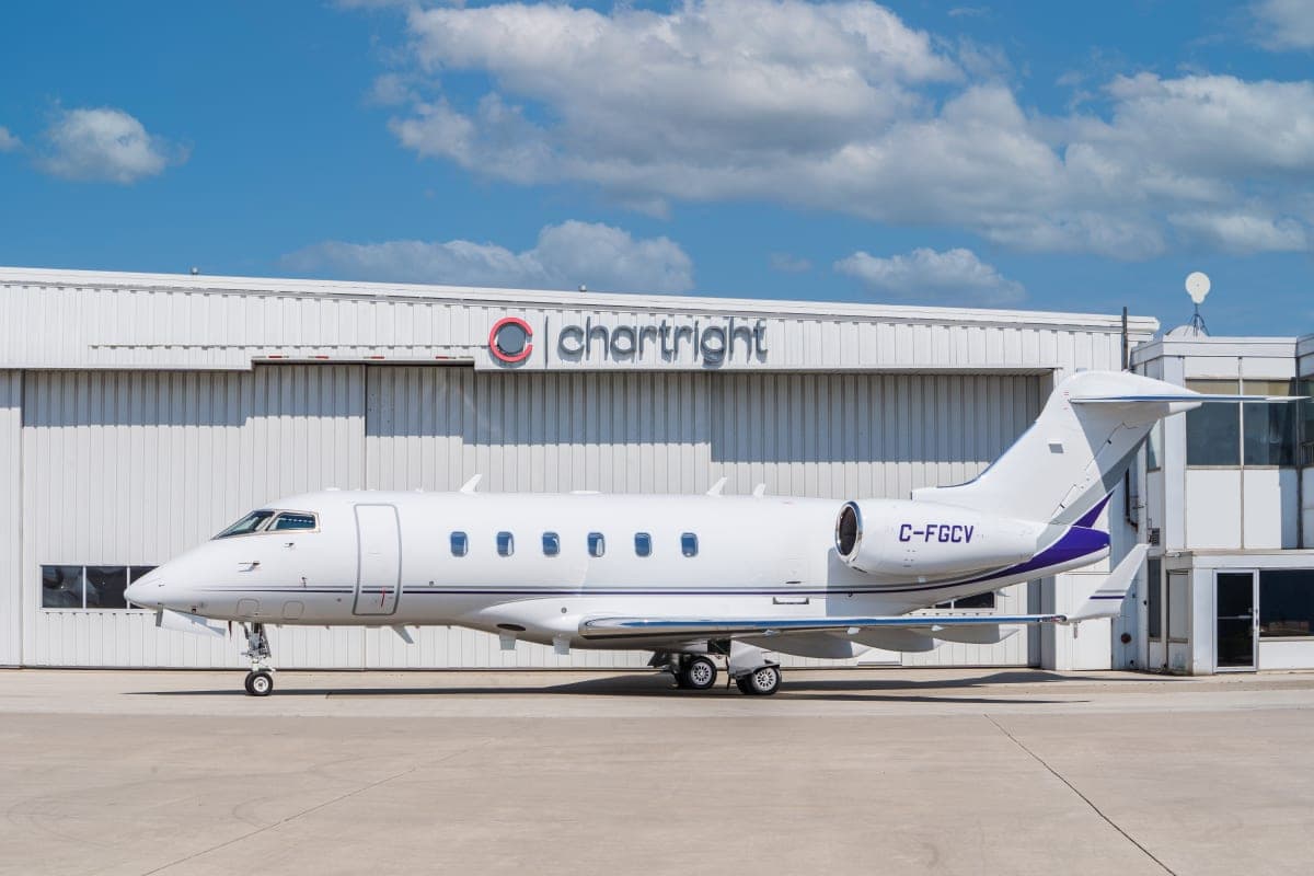 Bombardier Challenger 300