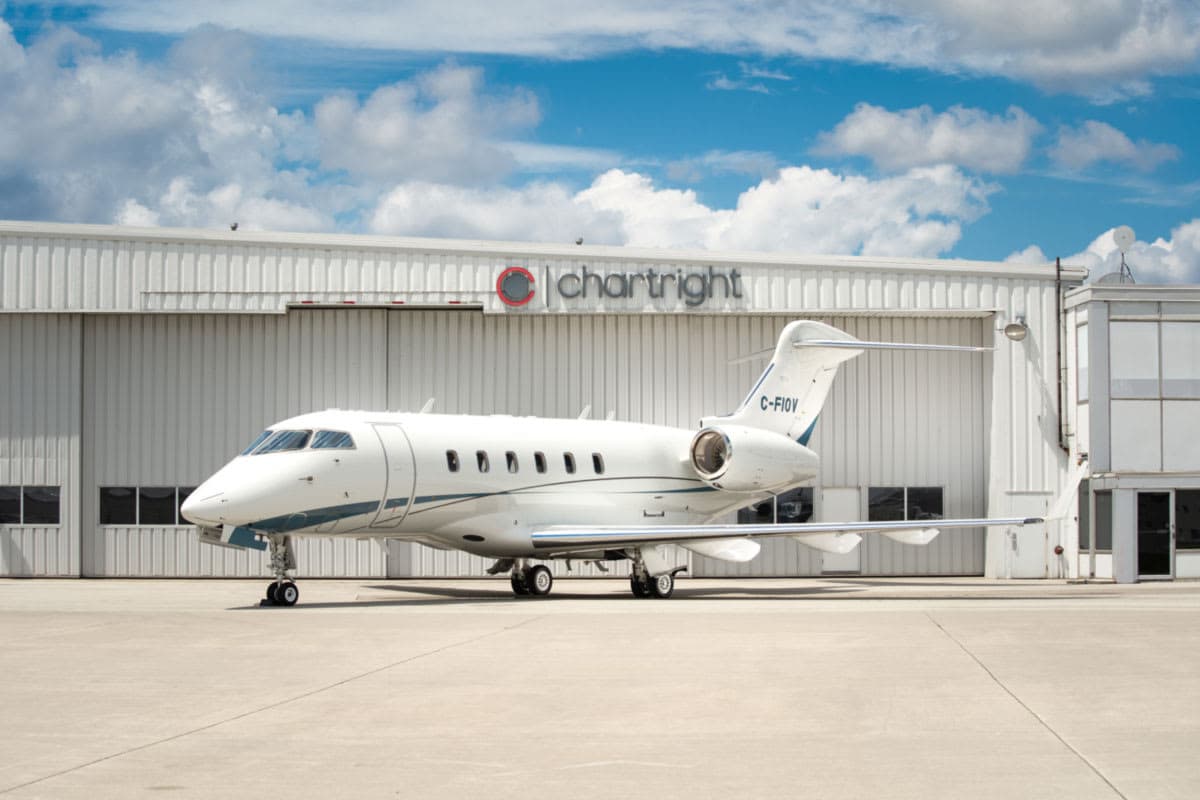 Bombardier Challenger 300